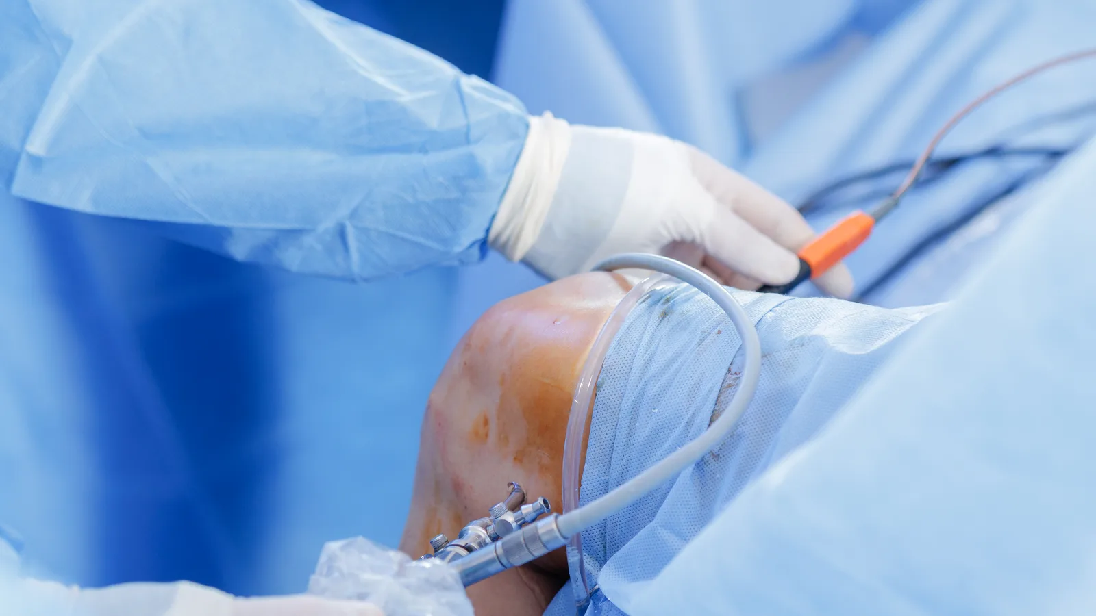 The Newest Surgical Robot on Long Island Fits in a Surgeon's Hand, and Syosset Has It First