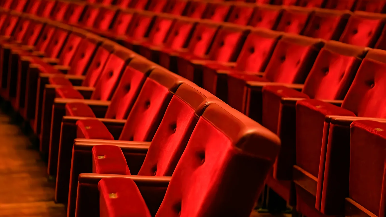 East Rockaway's 1930 Bank Is a Theater Now, and the Vault Pours the Drinks
