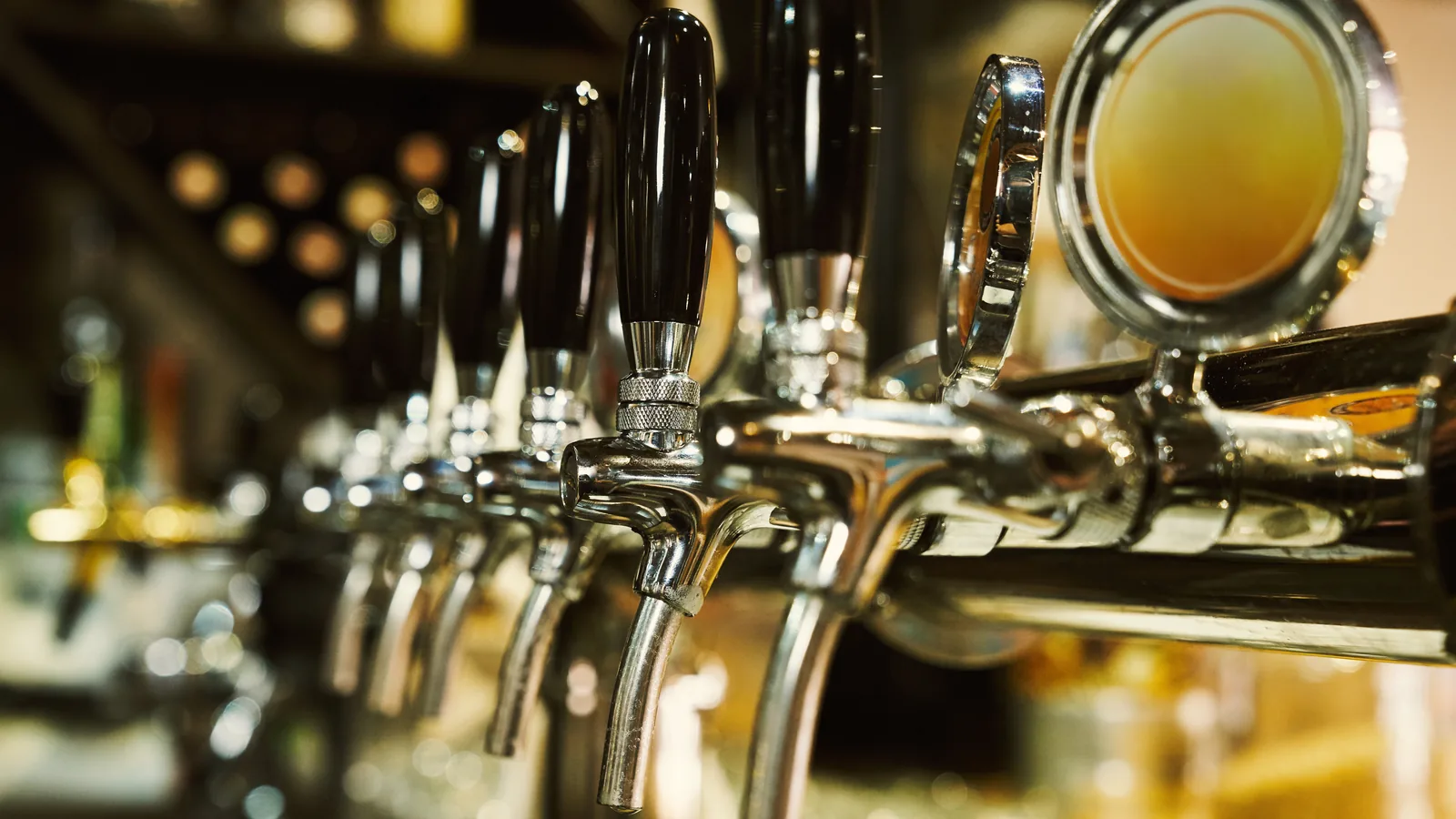 Oyster Bay's East Main Street Ale House Is Coming Back, and the Name Is Staying