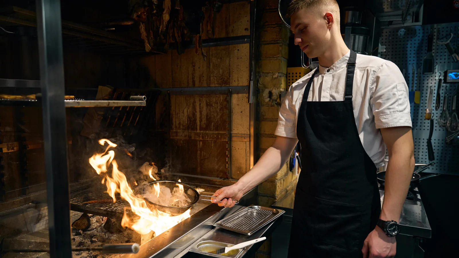 Commack's Mike Catuosco Is Cooking for Gordon Ramsay on Hell's Kitchen's All-Under-25 Season