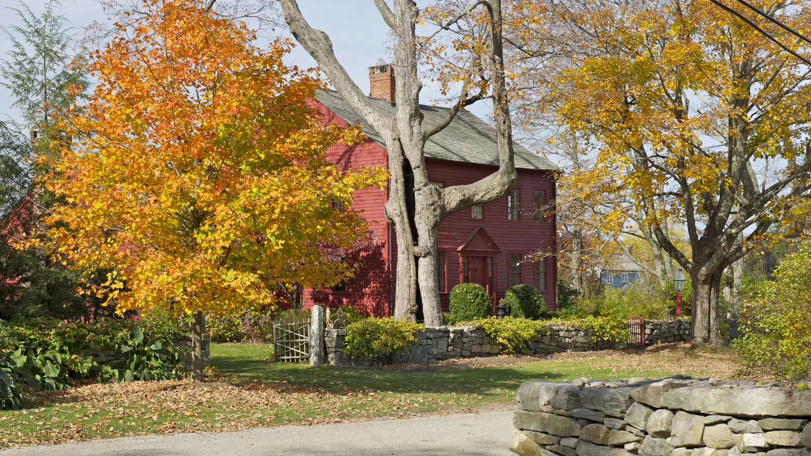 East Hampton's Mulford Farmhouse, Built in 1680, Is Open Again With Its Revolutionary War Interior Restored