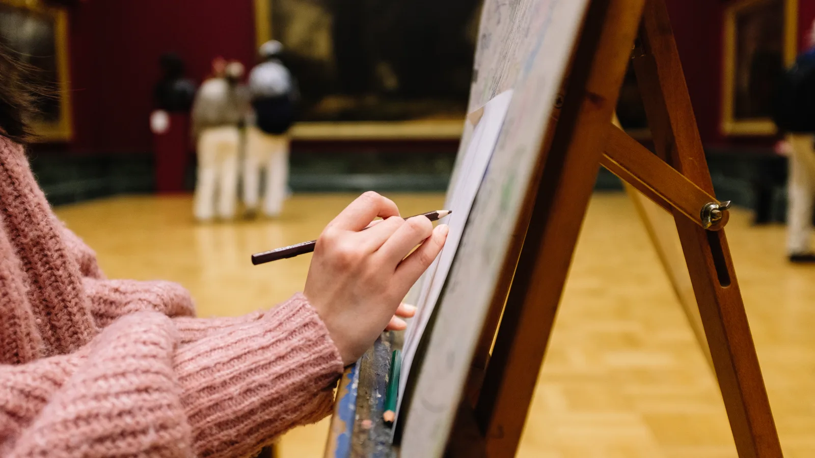 Guild Hall Hangs Its 86th Members Show on November 8, and Last Year's Winner Gets His Solo